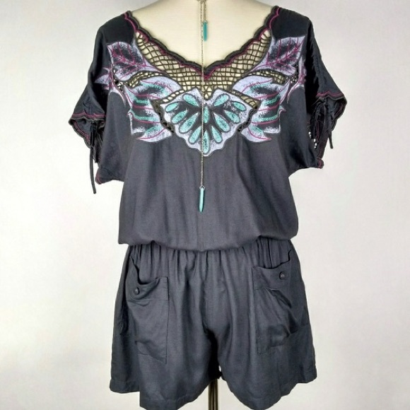 Sweet by Miss Me Embroidered Romper size L - Picture 1 of 11